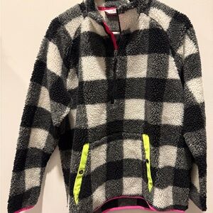 Vineyard Vines Black and White Checkered Fleece Pullover